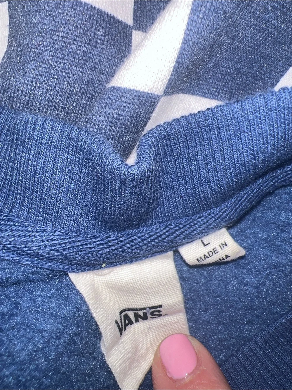 Vans cropped sweatshirt with Checkered Sleeves /old navy Jorts - Picture 11 of 11